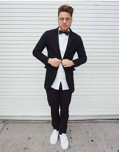 ¡Un look muy formal! (19 de diciembre, 2016)