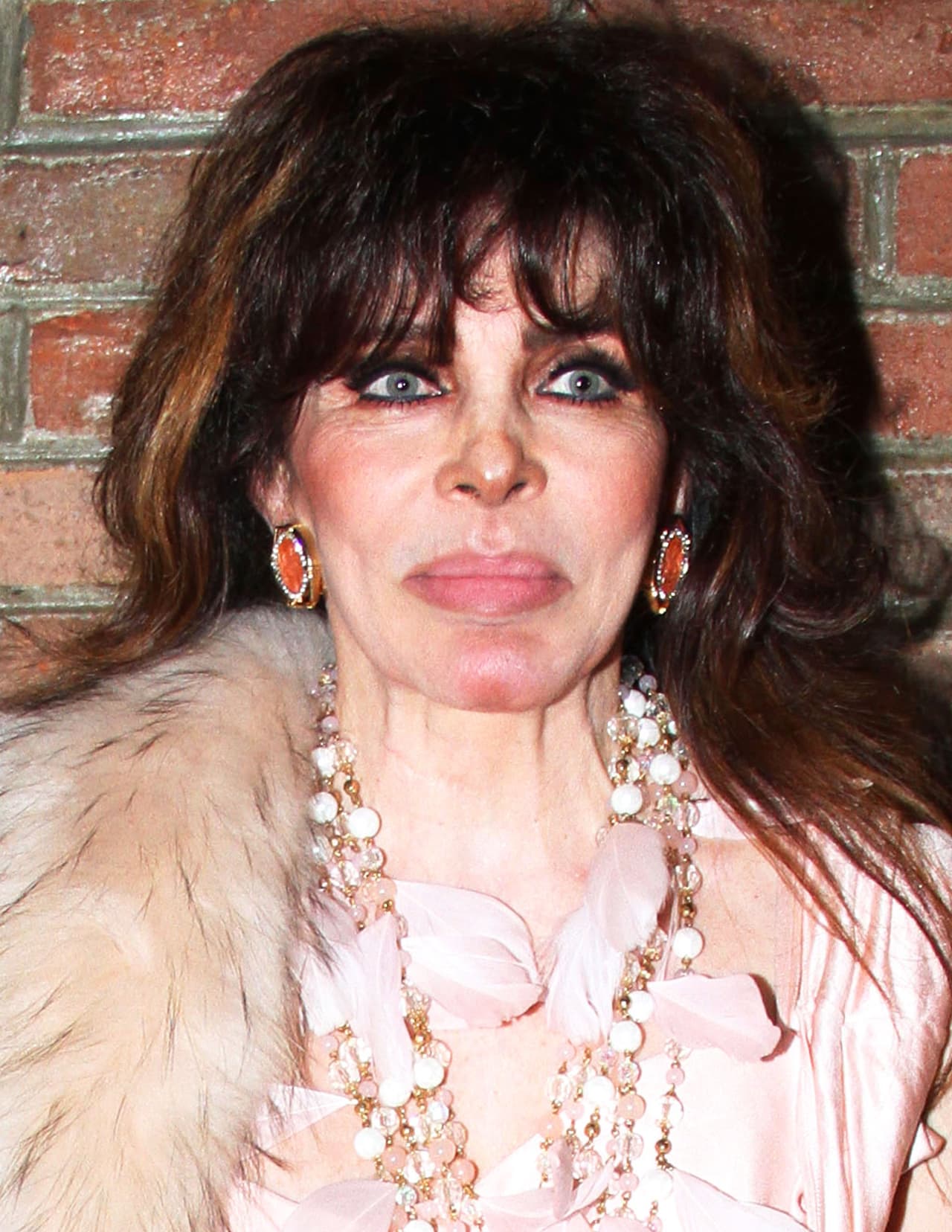 Verónica Castro se presentó así a la celebración del primer aniversario de la obra 'Los Locos Suárez' en noviembre de 2016.