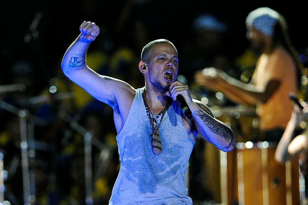 El rapero, que se dio a conocer con la banda Calle 13, inicia este nuevo romance a un año y medio de su separación de la argentina Soledad Fandiño.