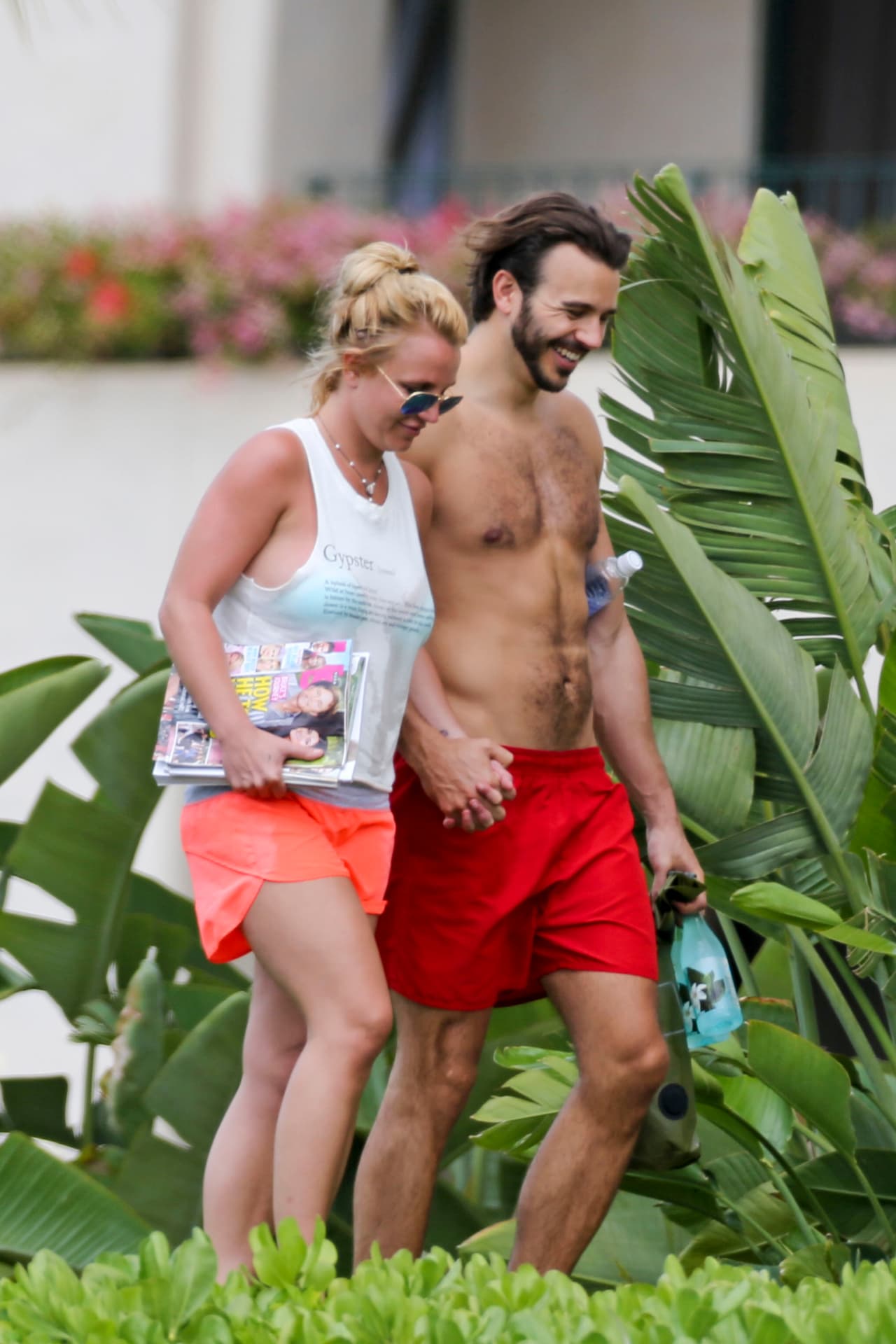 Pobre 'Brit', esperemos que 2016 le traiga a otro príncipe que quiera formalizar con ella.