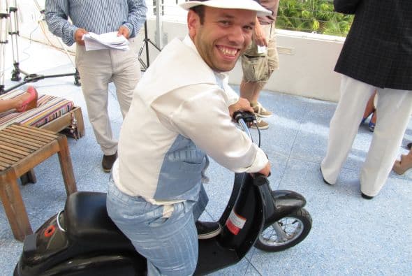 Esa sonrisa pícara... ¿qué estará tramando?