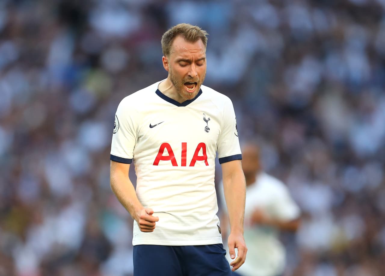 <b>Christian Eriksen.</b> El danés estuvo muy cerca de salir del Tottenham, todo apuntaba hacia Madrid pero su costo elevado lo dejó en Londres.