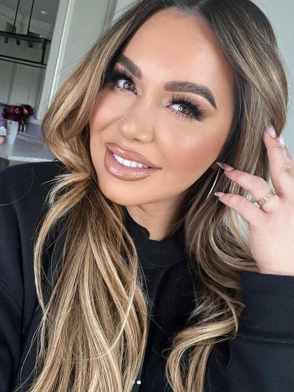 Chiquis Rivera continúa en medio de la promoción de su libro autobiográfico 'Invencible' y una 
<b><a href="https://www.univision.com/famosos/chiquis-rivera-momentos-mas-fuertes-tristes-libro-invencible">nueva polémica</a></b> se suma a su lanzamiento.
<br>