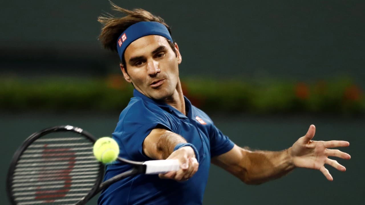 Roger Federer vence a Stan Wawrinka en el 'clásico suizo' en Indian Wells