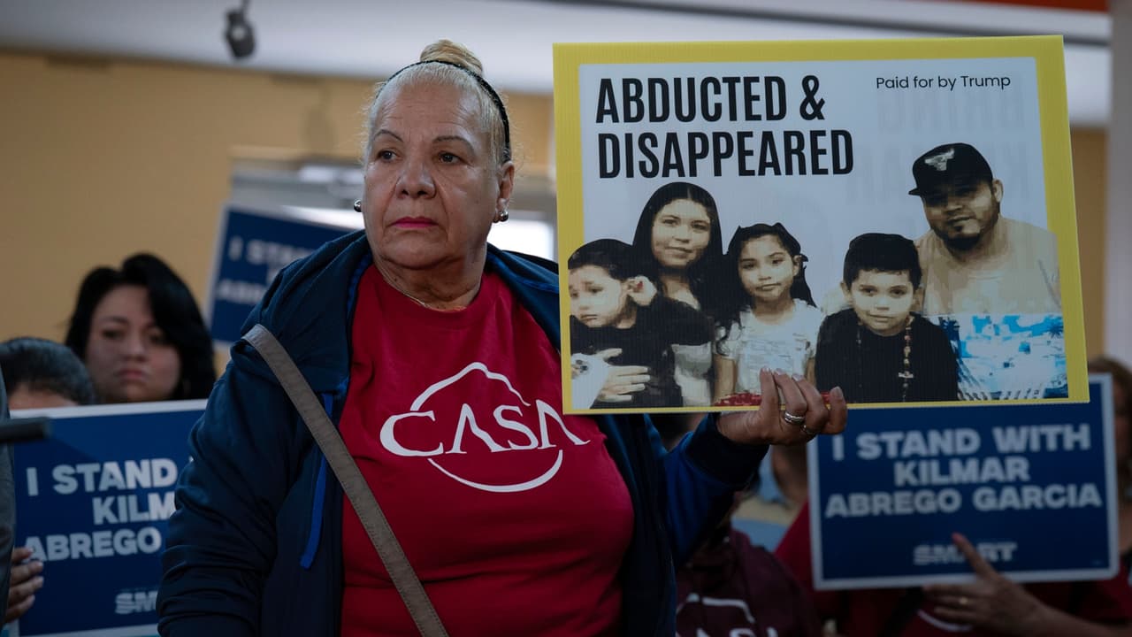 Caso Kilmar Abrego: Suspenden a un abogado vinculado al salvadoreño deportado “por error