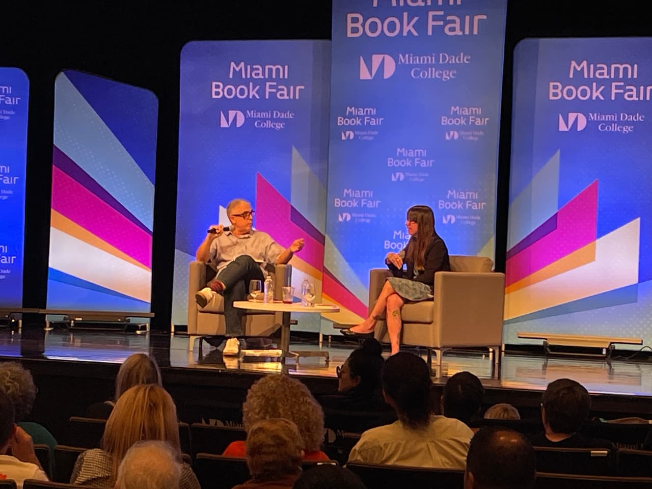 Legna Rodríguez presentó su novela Paroled en la Feria del Libro de Miami 