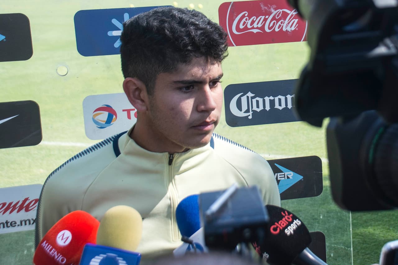 Además, coámentó que el partido ante Pachuca va a ser difícil ya que "todos le juegan de frente al América. Ya pensaremos en la forma de afrontar el partido".