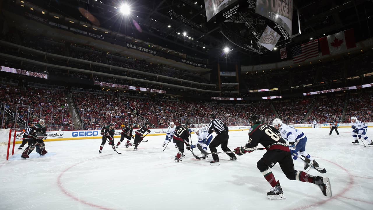 Los Coyotes de Arizona se asocian con Univision para transmitir juegos en español