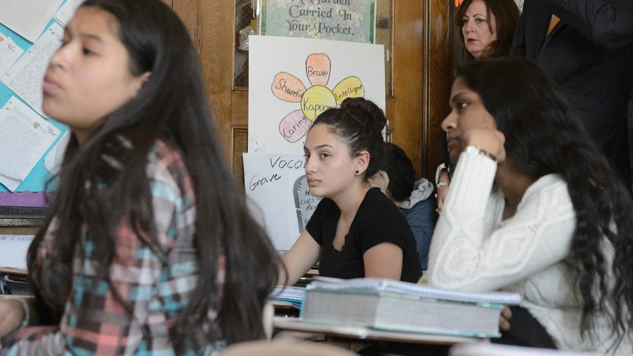 Estudiantes con deudas estudiantiles continúan en un limbo, te decimos que otras opciones están disponibles para cancelar esas deudas