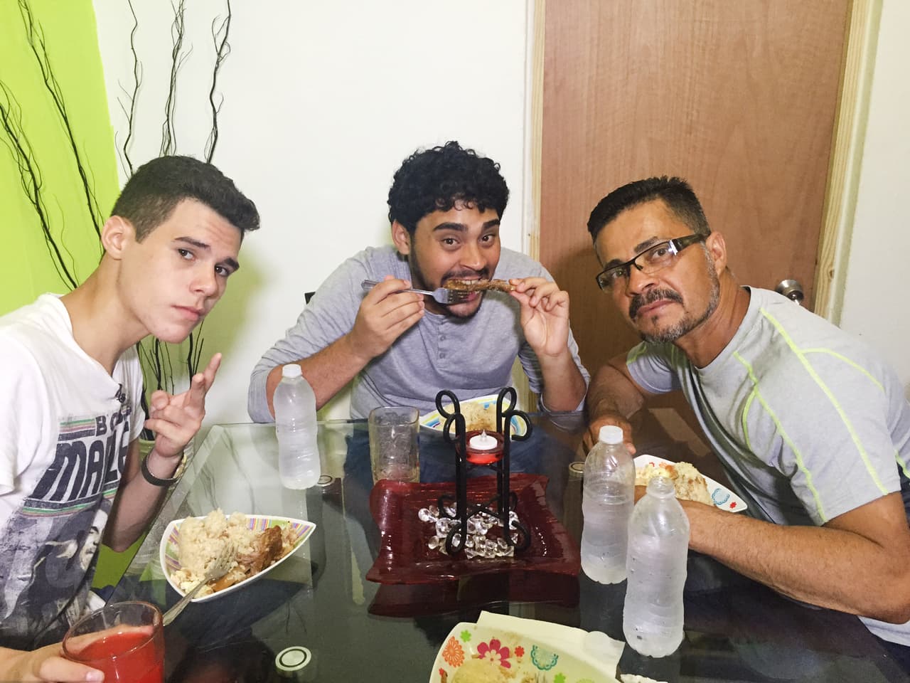 Además de enamorarnos en el escenario de La Banda, Zabdiel nos quiere robar el corazón a través de la comida. Mira lo que nos preparó. ¡Ahora lo queremos más!