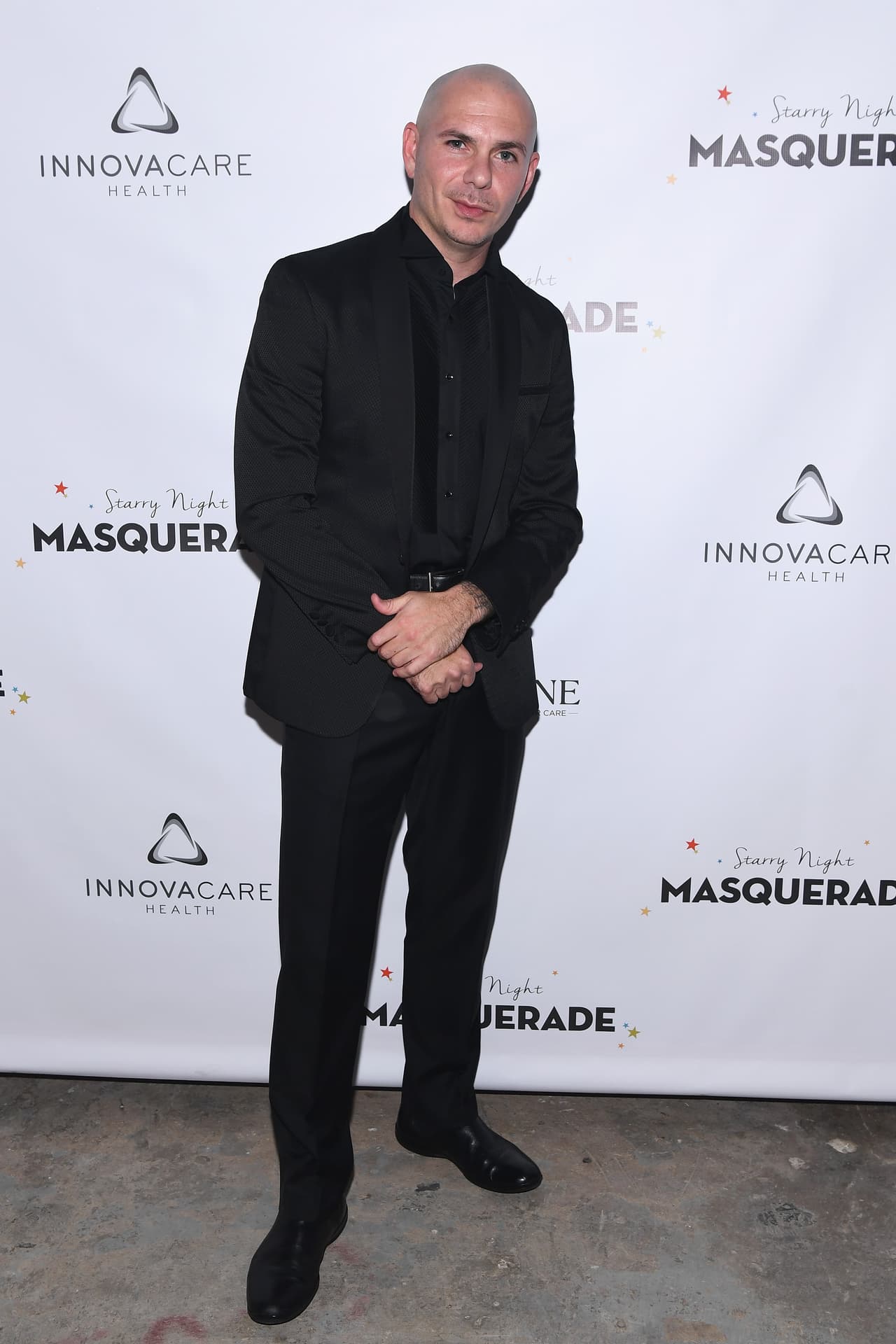 Pitbull también celebró su cumpleaños este 15 de enero. El intérprete alcanzó los 39 años.