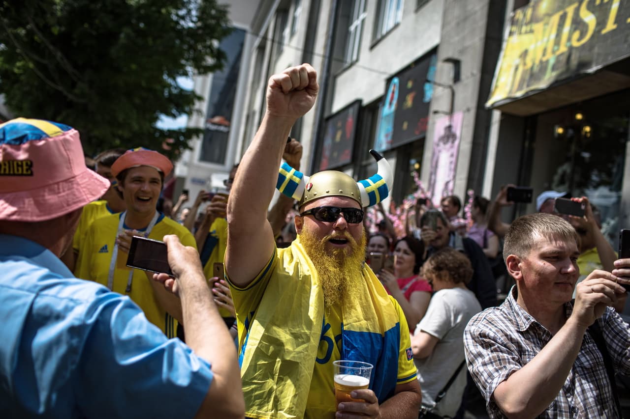 El colorido y la alegría se convirtieron en la representación de los fanáticos para el partido entre México y Suecia por el grupo F del Mundial de Rusia 2018.