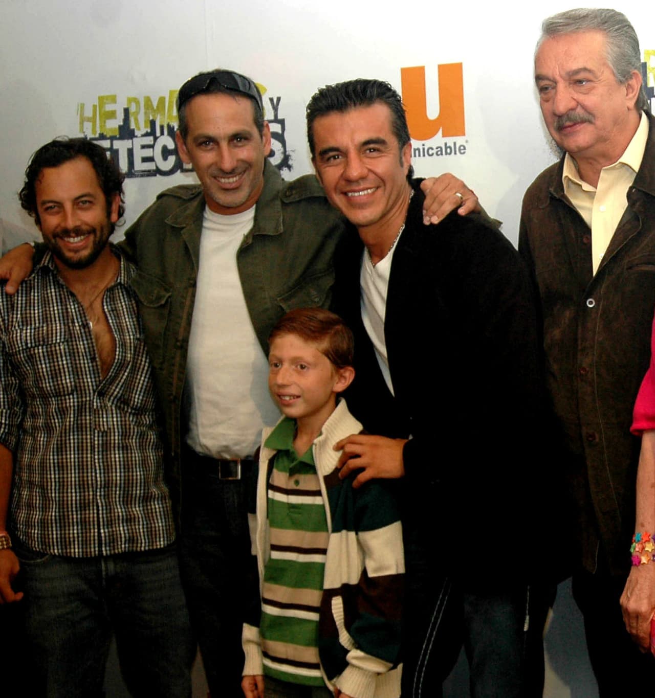 Ocaña logró su primer protagónico infantil en 2009, en la serie 'Hermanos y detectives', donde actuó al lado de Adrián Uribe, Julio Bracho y Humberto Elizondo.