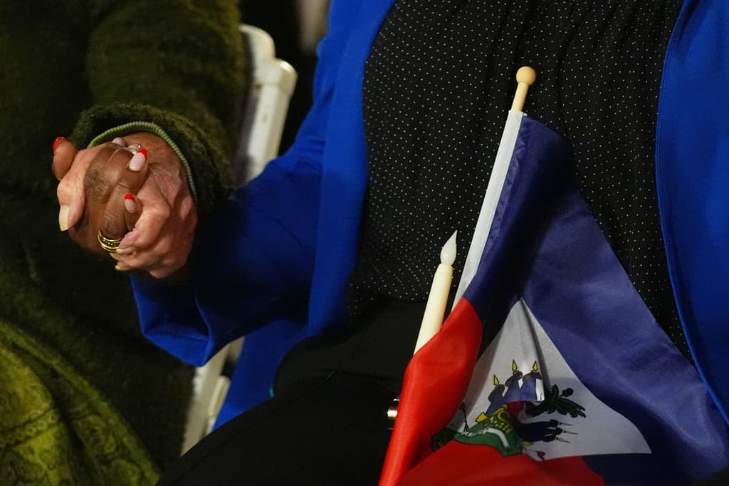 "No quiero ir allá": Haitianos con TPS temen deportaciones tras fallo de la Corte Suprema