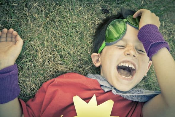 Con estas recomendaciones y un poco de creatividad podrás darle a tu hijo el mejor regalo: una celebración cool que tanto él como sus amigos disfrutarán y recordarán.