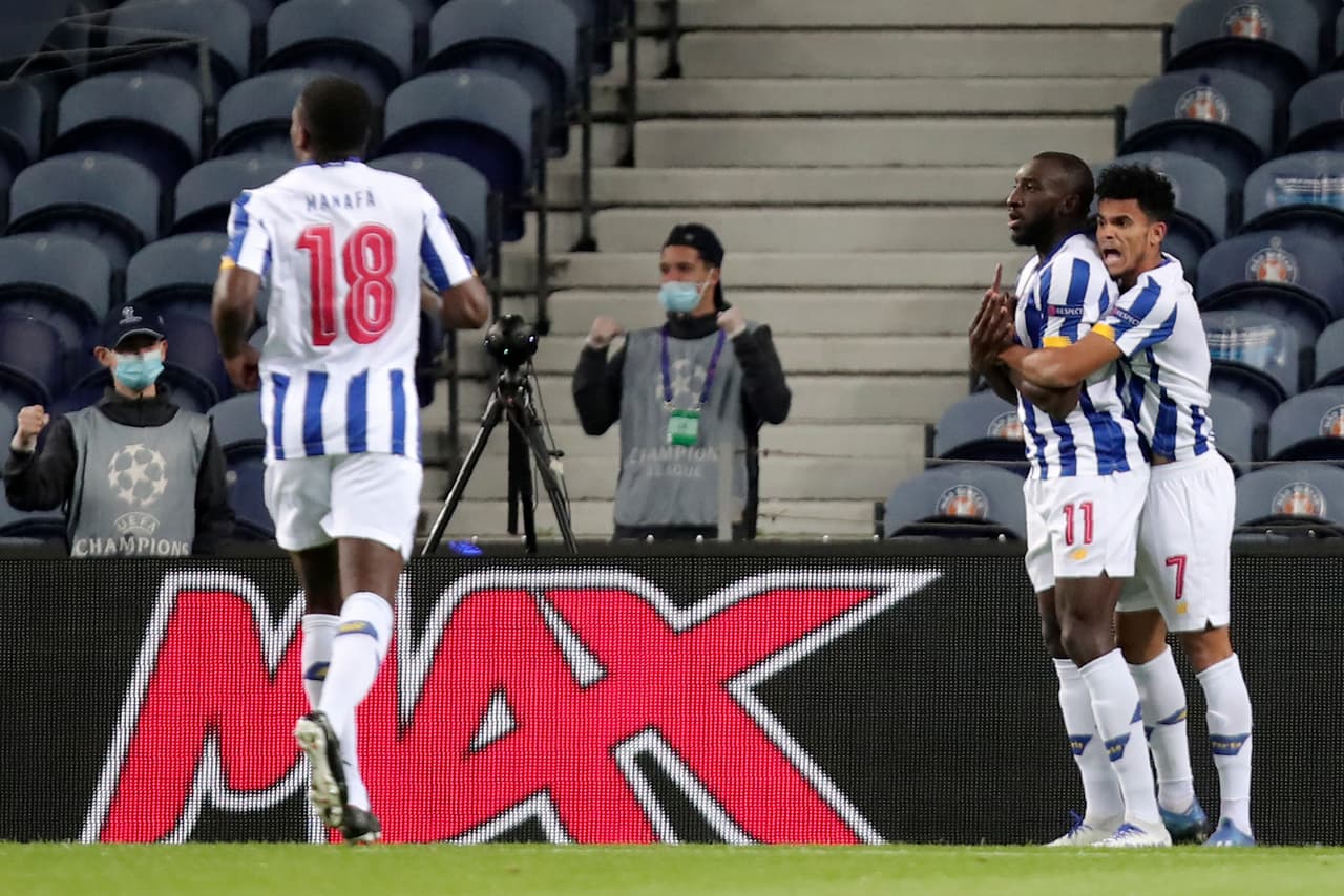 El mexicano fue protagonista en la goleada del conjunto portugués en la tercera fecha de la competición. Marega (4’), Oliveira (28’) y Díaz (69’) marcaron los tantos del encuentro. En la J4 se volverán a enfrentar ambos equipos en Francia.