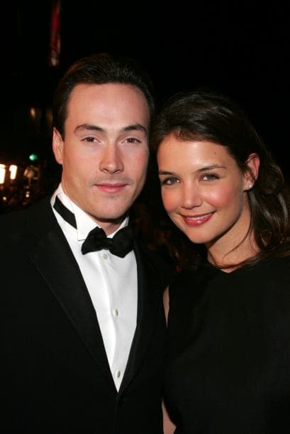 Katie Holmes y Chris Klein hacían una linda y joven pareja. Mira aquí los videos más chismosos.