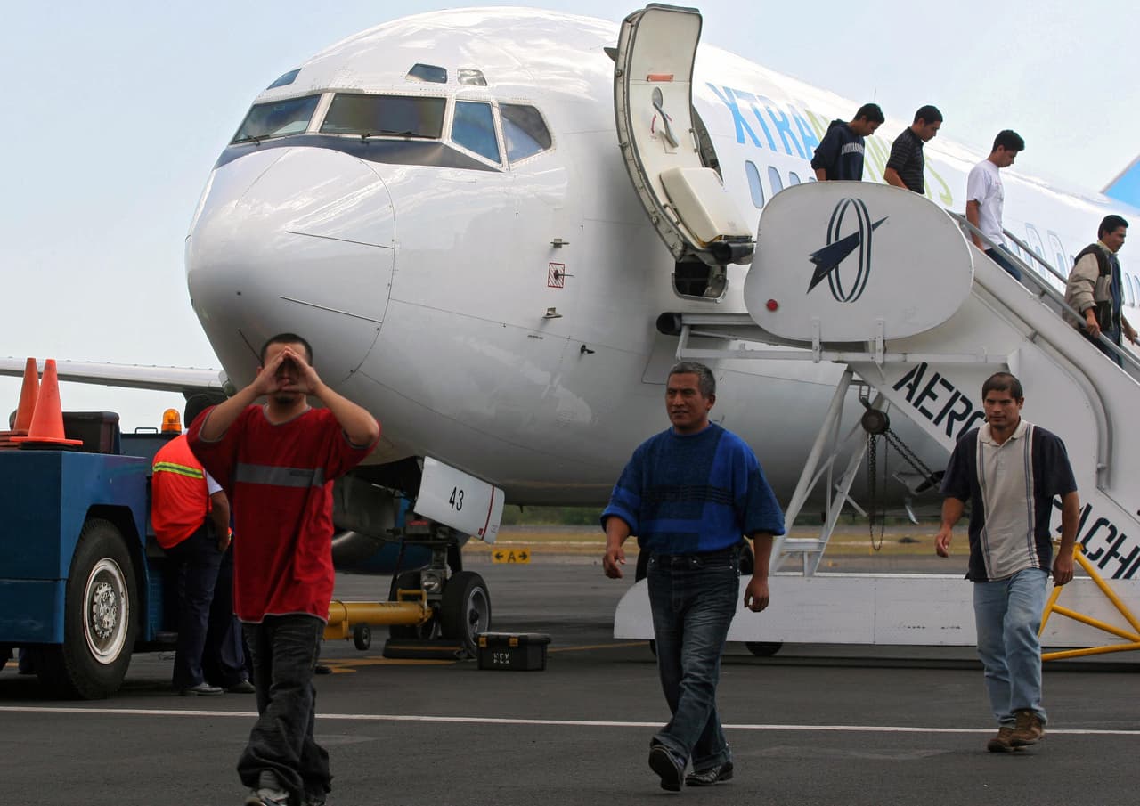 Jueces de inmigración aplauden el fin del sistema de cuotas implantado por Trump