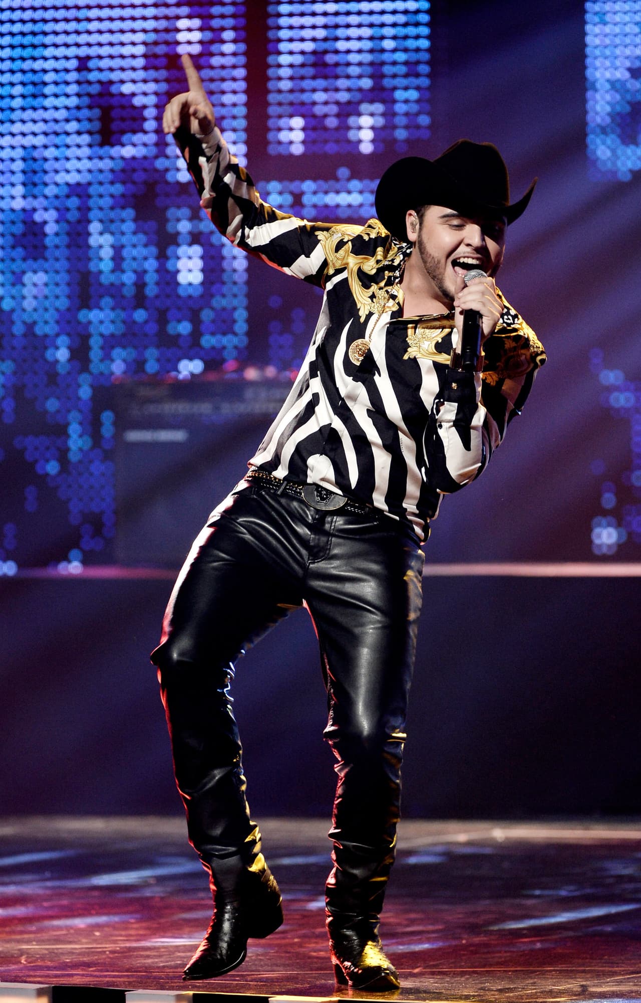 <b>Gerardo Ortiz </b>es otro cantante que tiene un famoso hermano, al que también le apasiona la música regional mexicana.