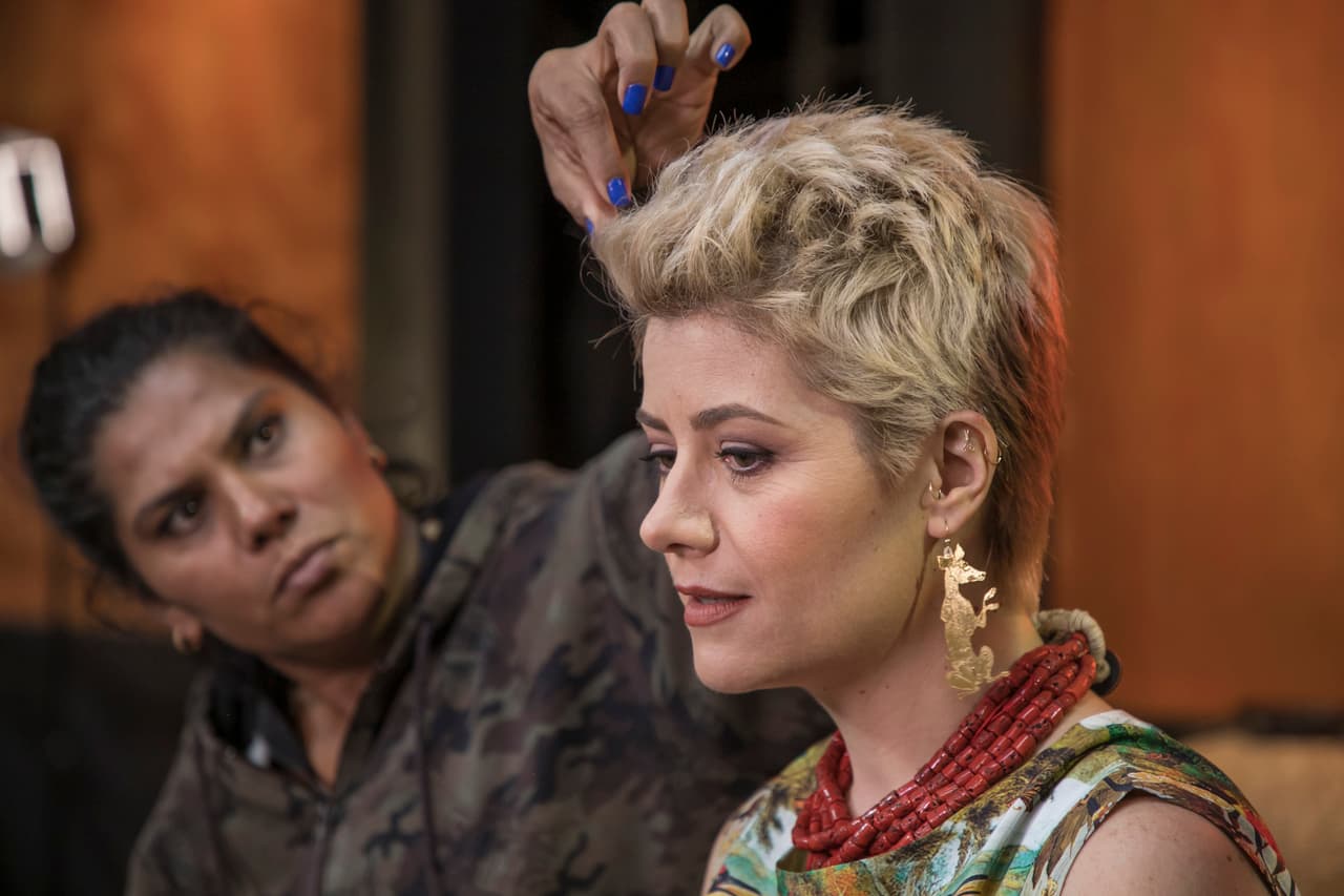 <a href="https://www.univision.com/shows/familias-frente-al-fuego/belen-alonso-la-disciplinada" target="_blank">Belén Alonso</a> es dueña de Maison Belén, una prestigiada cafetería estilo vintage, ubicada en la Ciudad de México, que sirve platillos mexicanos, franceses y repostería.