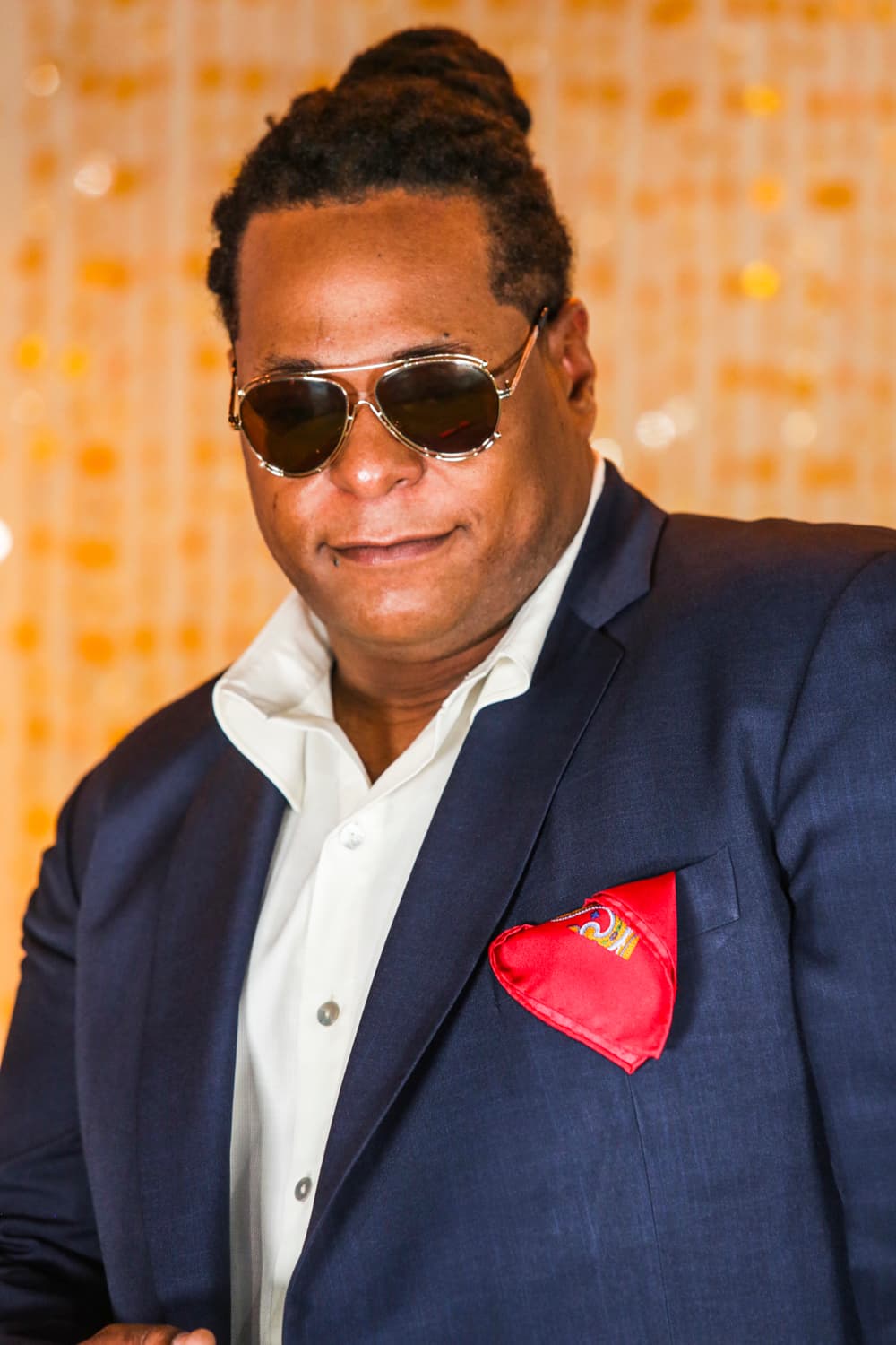 En una gran variedad de estilos, el accesorio predominante entre las celebridades que asistieron a la entrega de este año fue, sin duda las gafas de sol.