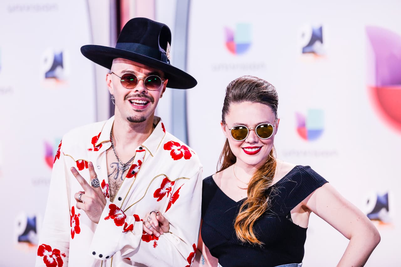 En una gran variedad de estilos, el accesorio predominante entre las celebridades que asistieron a la entrega de este año fue, sin duda las gafas de sol.