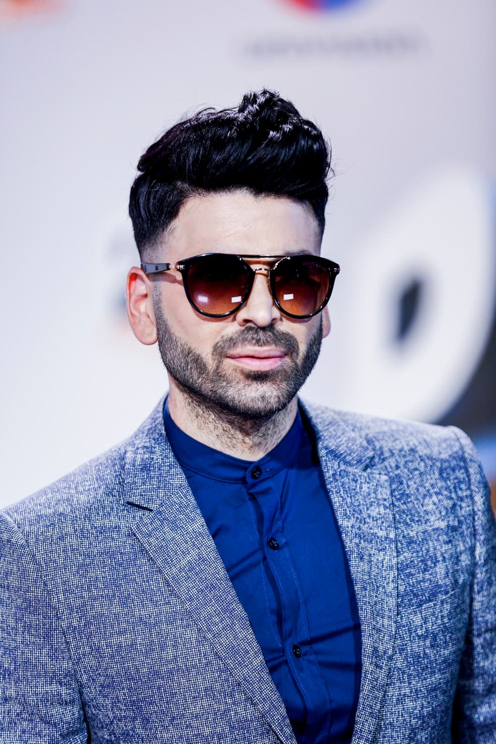 En una gran variedad de estilos, el accesorio predominante entre las celebridades que asistieron a la entrega de este año fue, sin duda las gafas de sol.