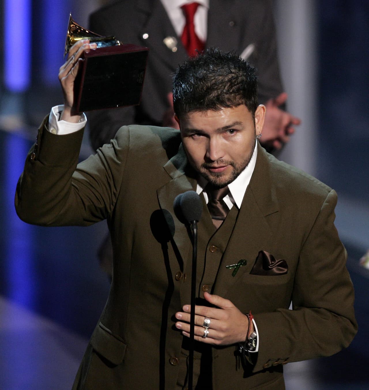 El líder y clarinetista de Banda El Recodo, Poncho Lizárraga, también fue víctima de rumores relacionados con su muerte.
