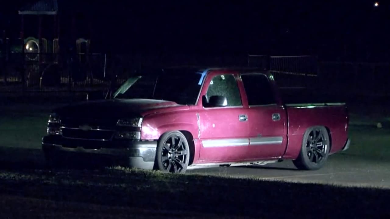 La policía cree que la mujer posiblemente podría haber tendido una trampa al hombre para robarlo junto con sus presuntos cómplices.