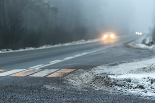 Por esto, las agencias de transportes recomiendan encarecidamente que se mantenga alejado de las carreteras.
