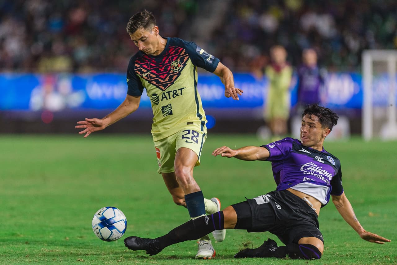 Gracias a los goles de Gonzalo Sosa y Miguels Sansores, Mazatlán logra resolver el encuentro en el primer tiempo y le pegan 2-1 a las Águilas del América.