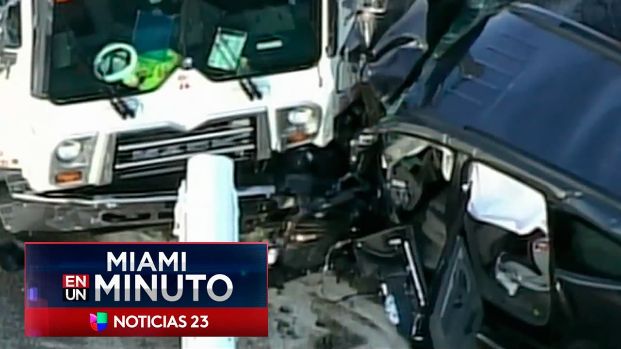'Miami en un Minuto': tres personas heridas de gravedad dejó un choque entre un camión y un vehículo en Hialeah Gardens
