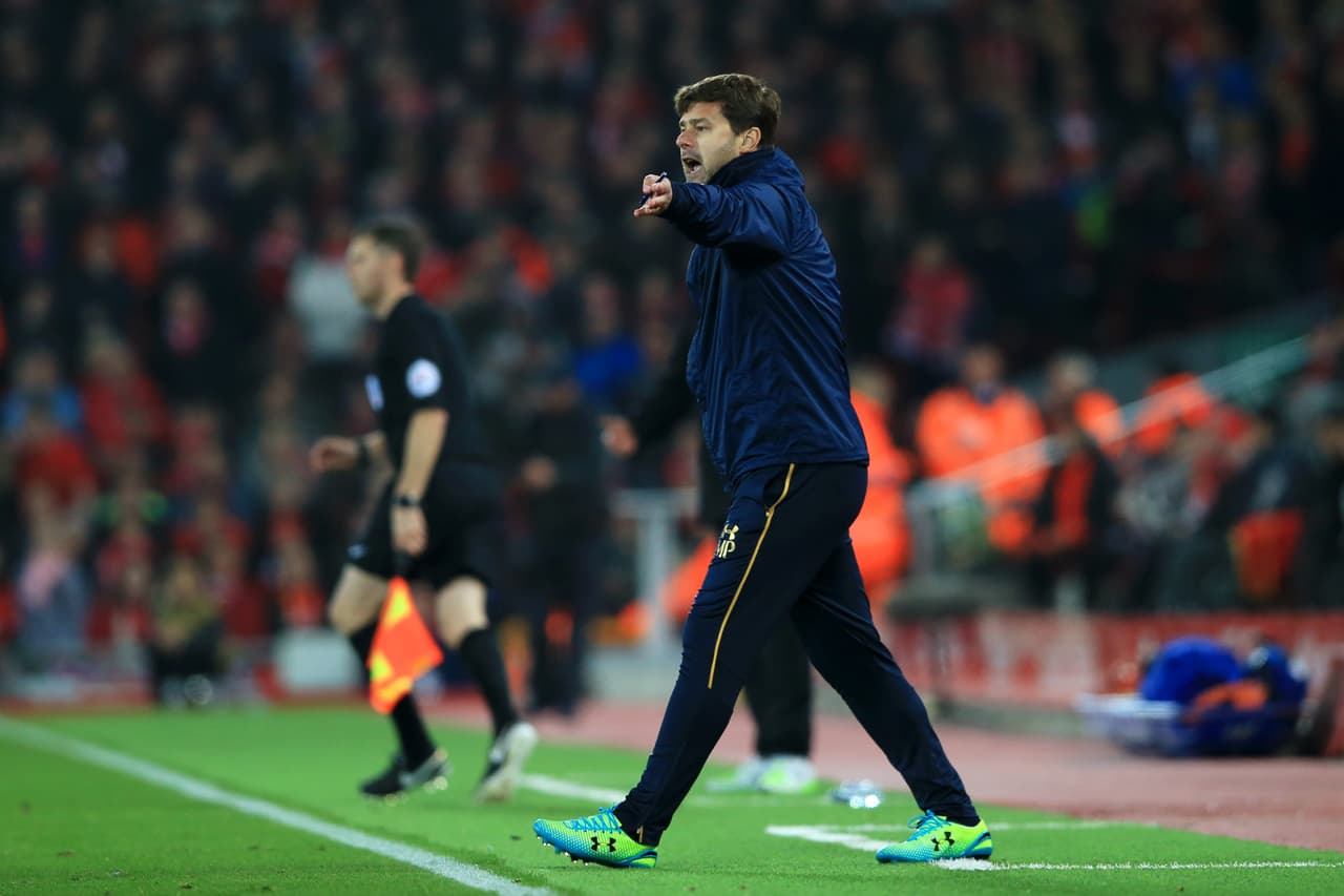 Mauricio Pochettino llegó al fútbol inglés en 2012, con destacadas actuaciones con el Southampton. En 2014, llegó al Tottenham Hospur y en la pasada temporada fue segundo en la Premier League, lo que le dio un nuevo cupo a Champions.
<br>