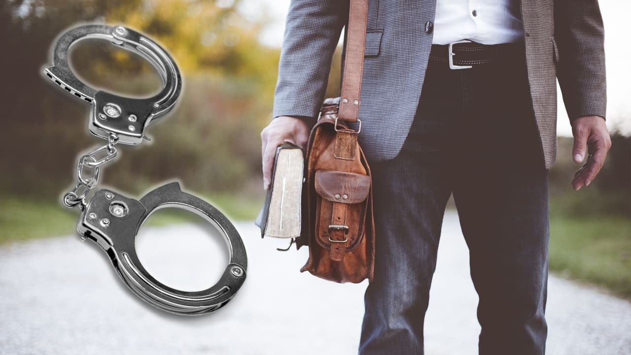 Maestro de una secundaria en Concord es arrestado por actos inapropiados con menores de edad