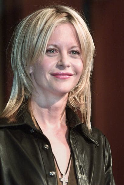 Divas como Donatella Versace, Madonna, Melanie Griffith, Nicole Kidman y varias más han echado a perder su belleza.Mira aquí los videos más chismosos.