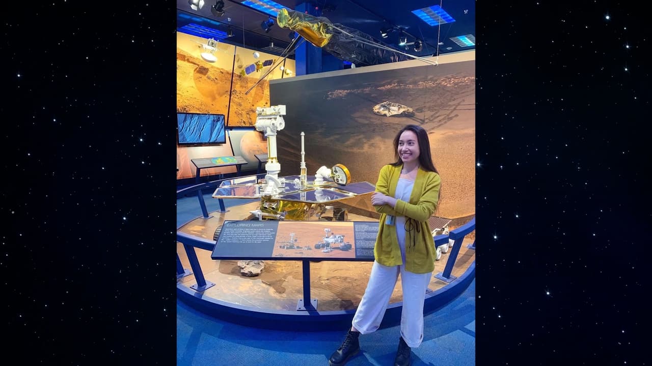 Otro de los proyectos fue "la misión Europa Clipper, que es un orbitador, que quiere ir a investigar la luna de Júpiter", dijo.