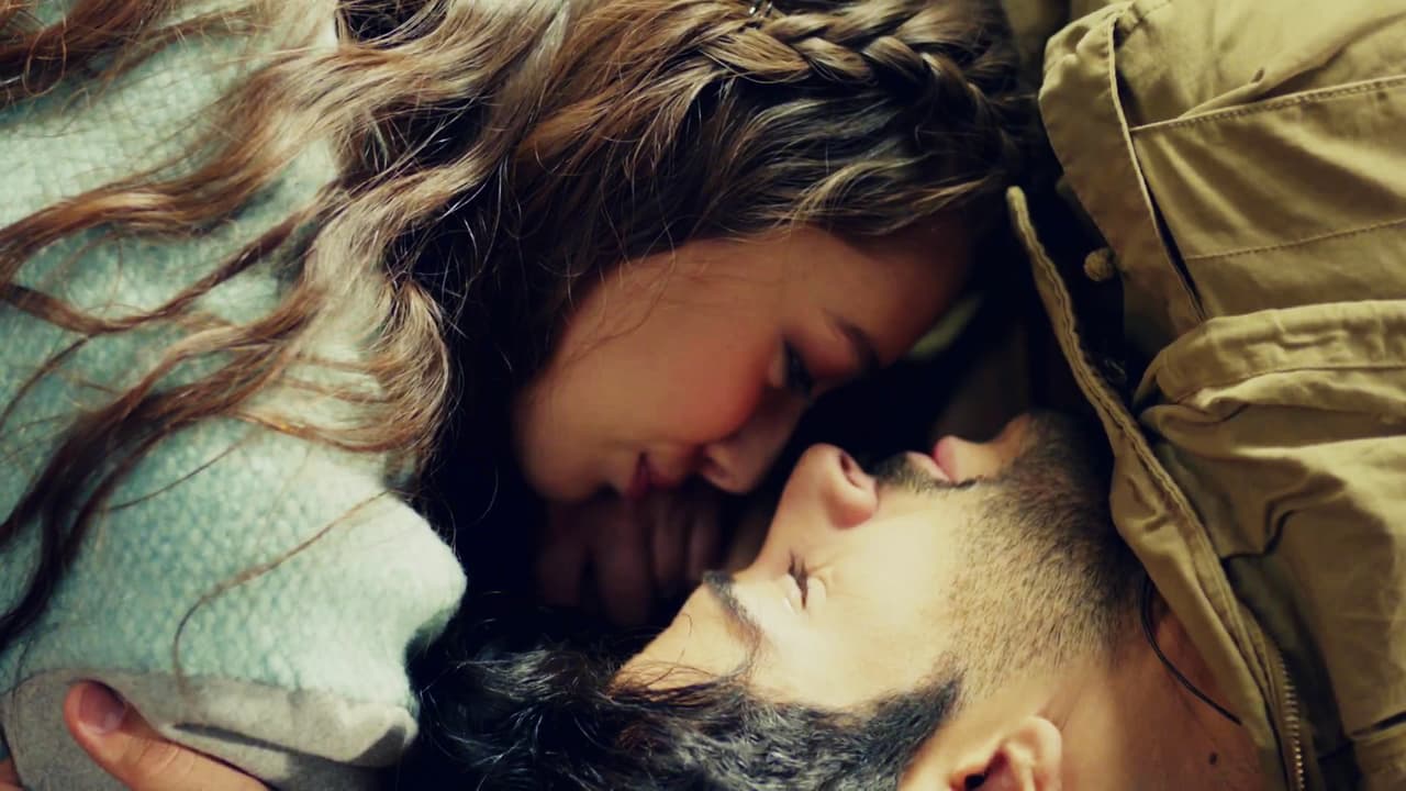 Ambos estaban seguros de que su amor sería más fuerte que todos los intentos de Emir por separarlos, pero no imaginaban los alcances de la maldad de su verdugo para evitar a toda costa su sueño.