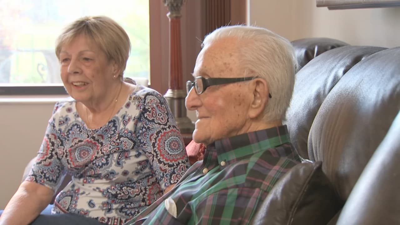 El caso de ellos fue como el de otros tantos hogares, en los que un esposo contrae el virus y se lo contagia a su pareja.