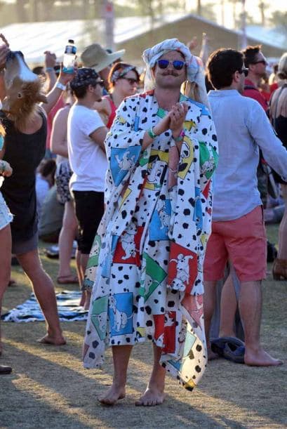 El festival de Coachella cerró su edición 2014 con los más divertidos estilos y hasta con tono tradicional y espiritual. Esta galería lo demuestra desde conejos de pascua, súper héroes y hasta celebridades irreconocibles. ¿Quieres ver más?: Las fotos que no te puedes perder