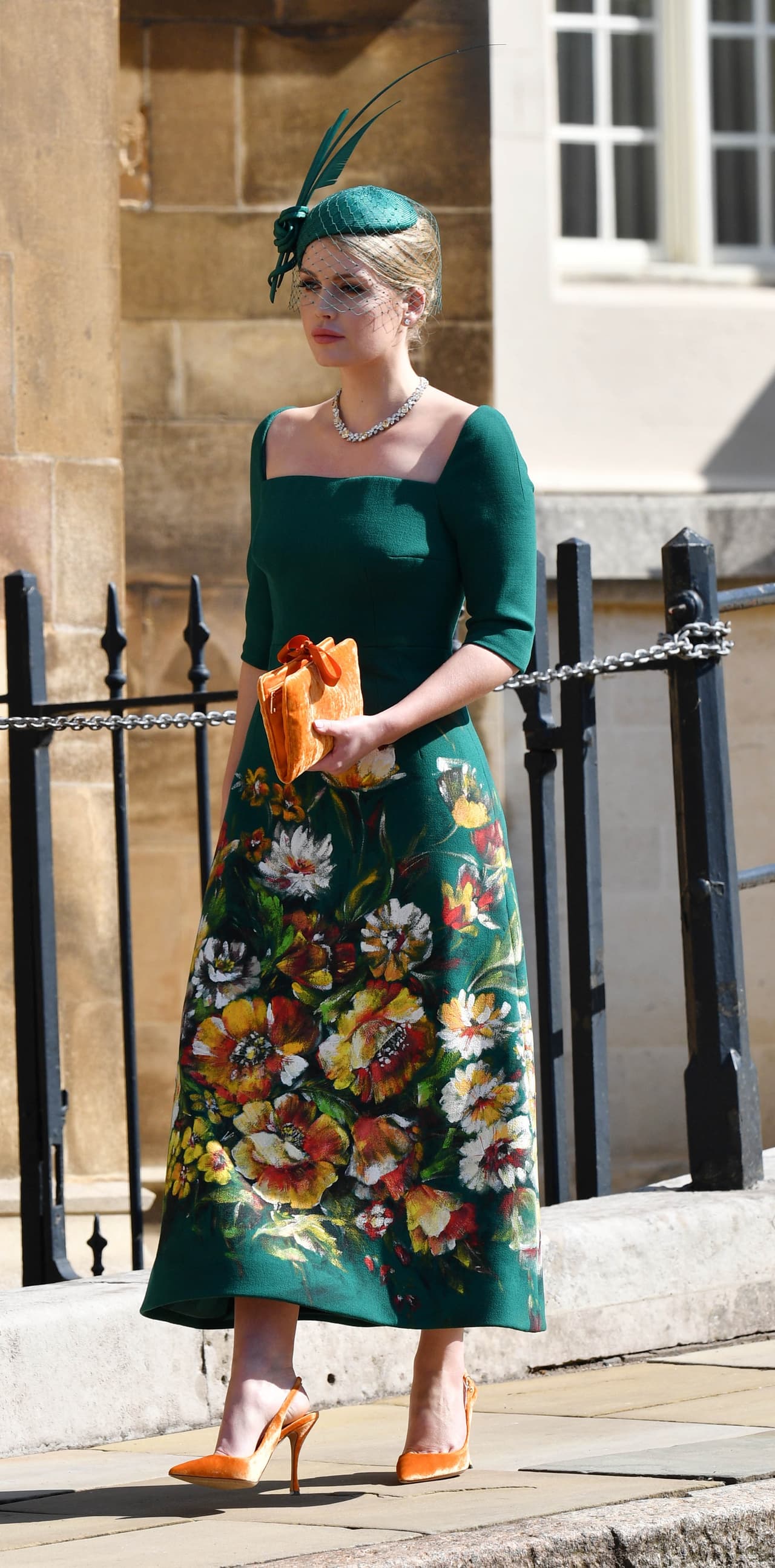 Kitty también es una soltera cotizada y discreta con sus relaciones sentimentales, pues hasta la fecha no se le conoce ningún escándalo.