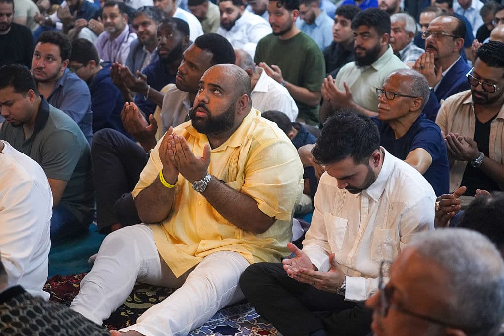 El alcalde electo describió a Puerto Rico como "familia" y destacó los lazos entre la isla y Nueva York, donde residen más de un millón de puertorriqueños.