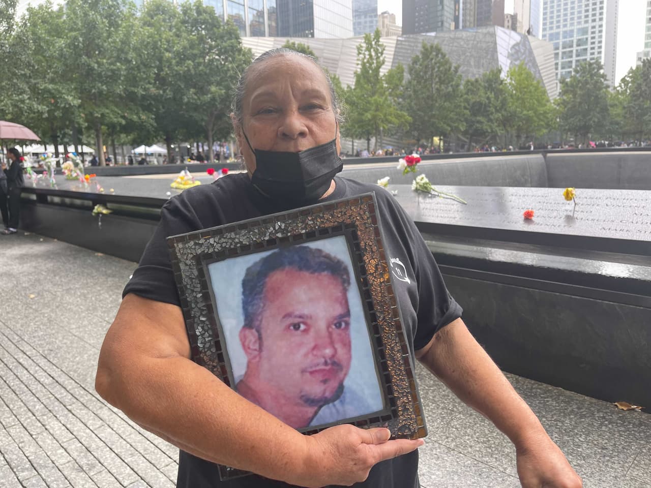 Maria Villafana, una mujer hispana, acudió al lugar a la Zona Cero, ella perdió a su nuero.