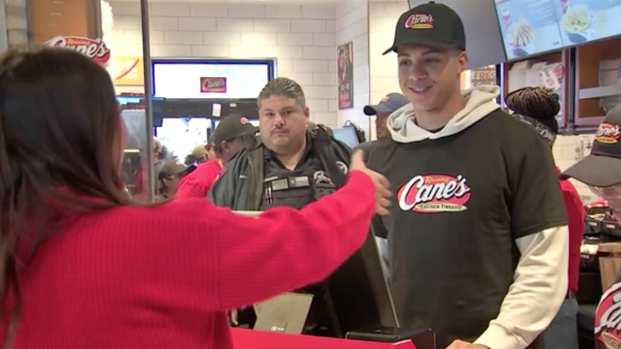 Todos tuvieron la oportunidad de tomarse la foto del recuerdo con Jeremy Peña.