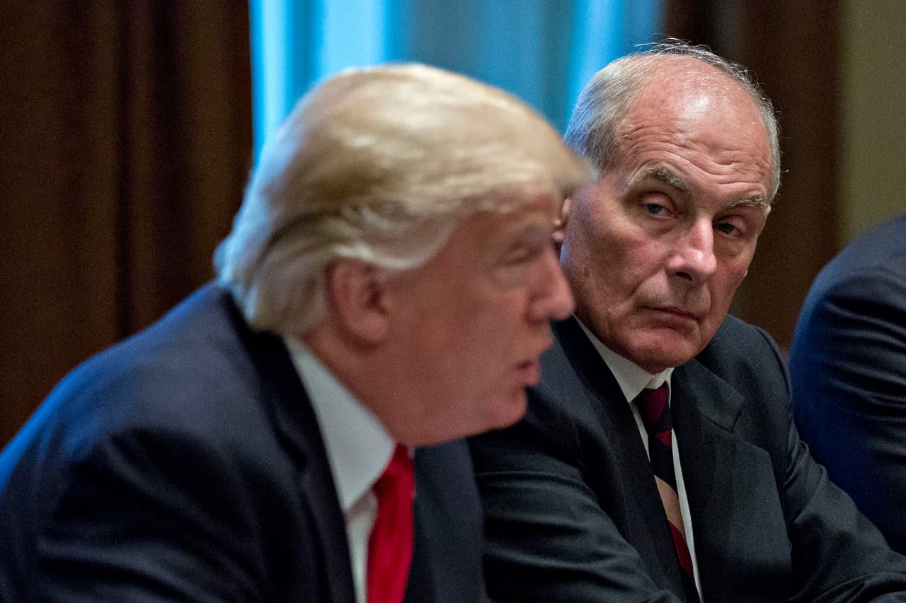 Donald Trump y John Kelly durante una reunión con militares el pasado octubre de 2017.