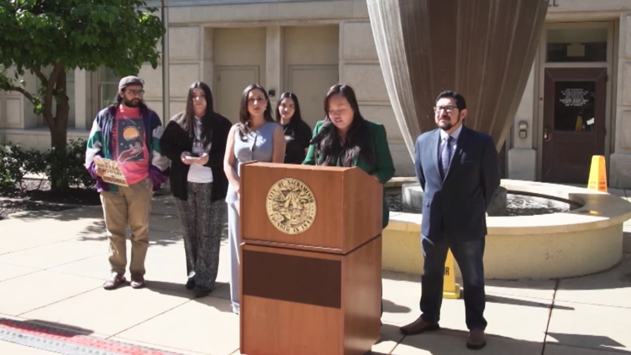 Sacramento aprueba ordenanza para limitar operativos de ICE y activa plan ante posibles redadas