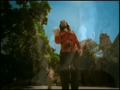 El tema 'Tu amor y tu desprecio', de Marco Antonio Solís, no solo arrasó en la lista de popularidad en EEUU y México, sino que también se llevó importantas premios, como el Latin GRAMMY 2004 a Mejor Canción Regional Mexicano.