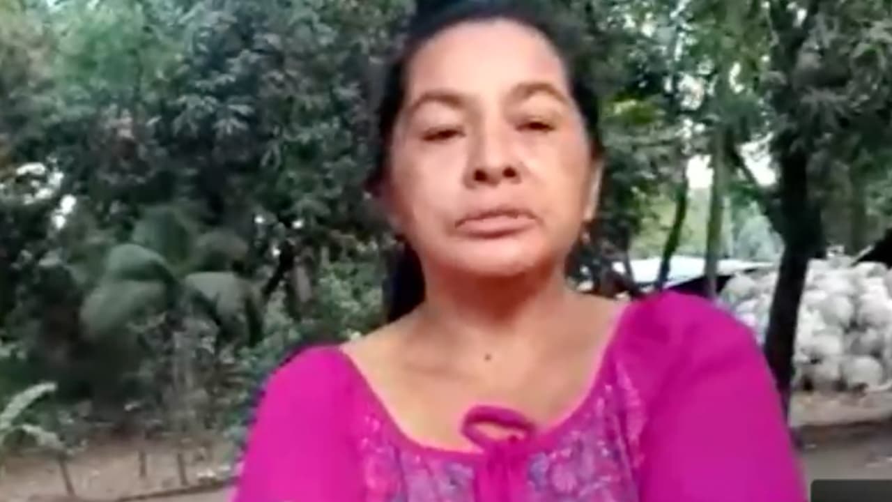 Patricia Lizeth Osorto, abuela de los niños se 
<b><a href="https://www.univision.com/local/houston-kxln/patrulla-de-playas-de-galveston-confirma-jefferson-josue-perez?35345" target="_blank">hizo cargo de su crianza</a></b>. "Dormíamos juntos, comíamos juntos, iban a la escuela porque yo los mandaba, toda una vida juntos", dijo la mujer a Univision 45.