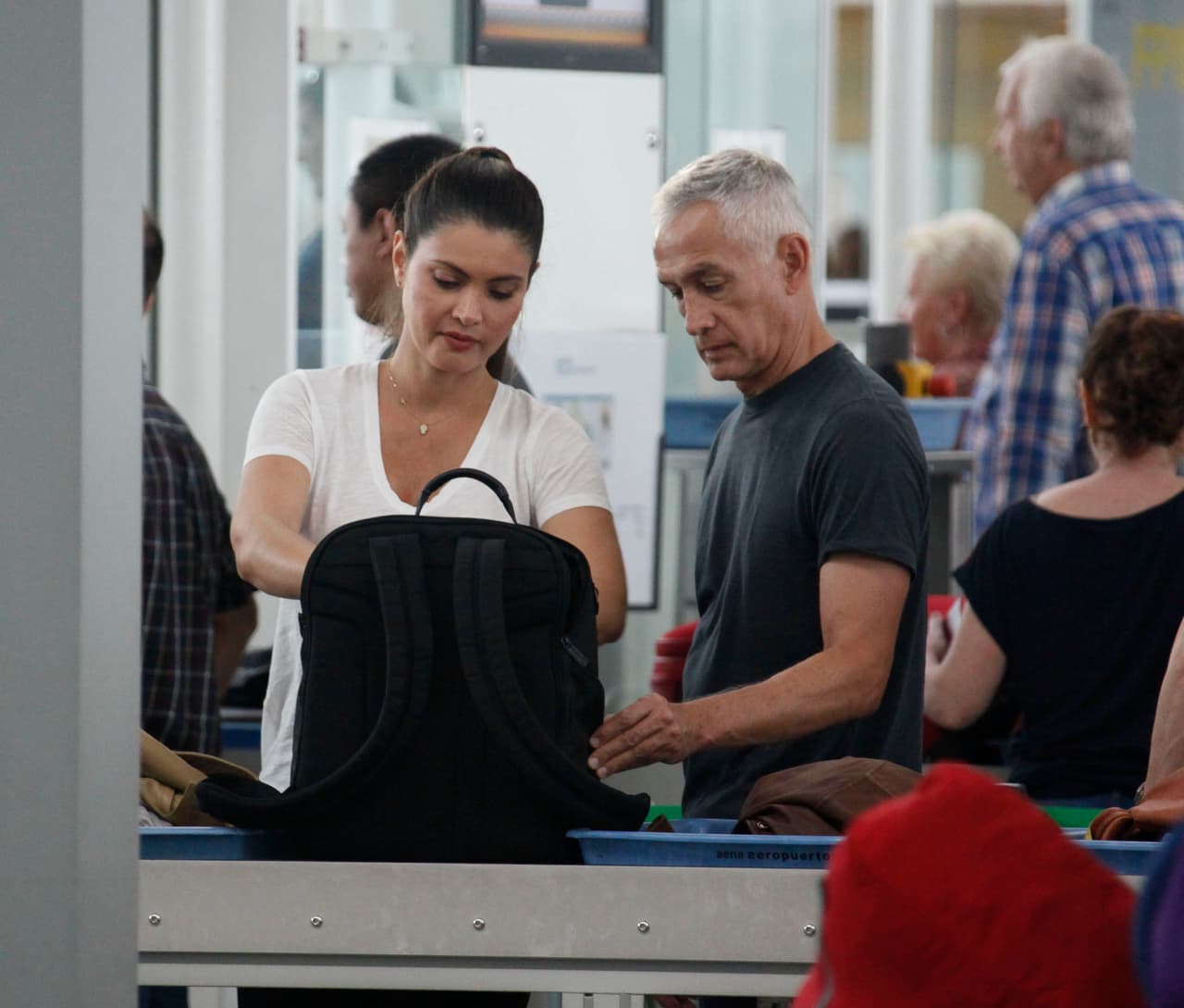 Revisaron algunas de sus pertenencias.