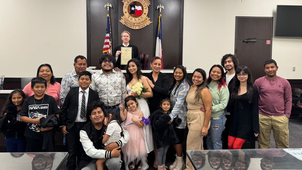 El abogado cree que 
<b>el desenlace de esta historia puede ser favorable, </b>sin embargo, tiene claro que 
<b>bajo las políticas de inmigración actuales podría dar otro giro.</b>