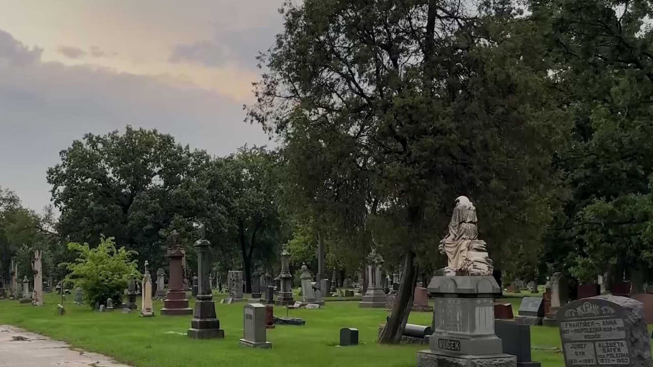 Investigan al Cementerio Nacional Bohemian por el manejo de 35 cuerpos